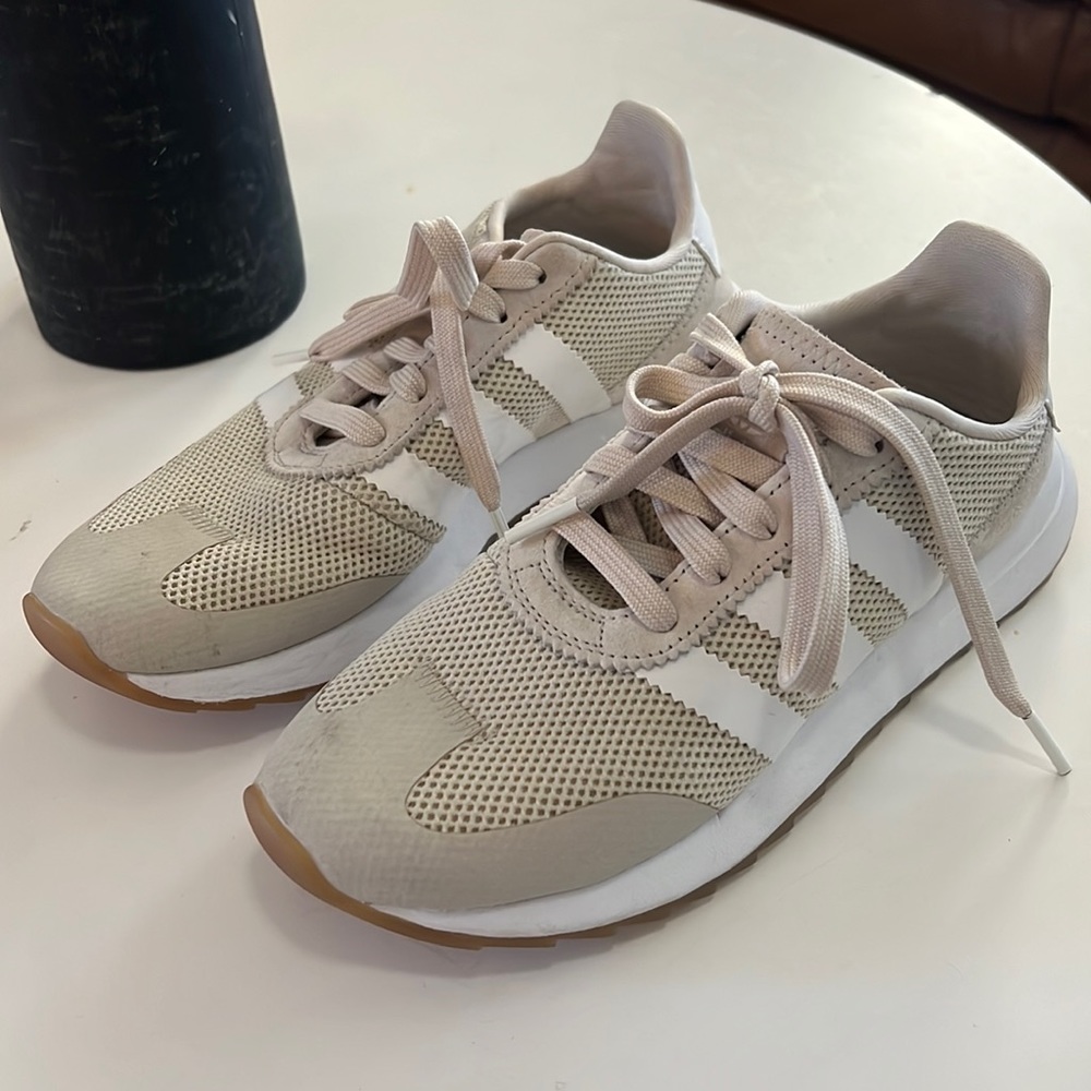 Adidas tennis shoes